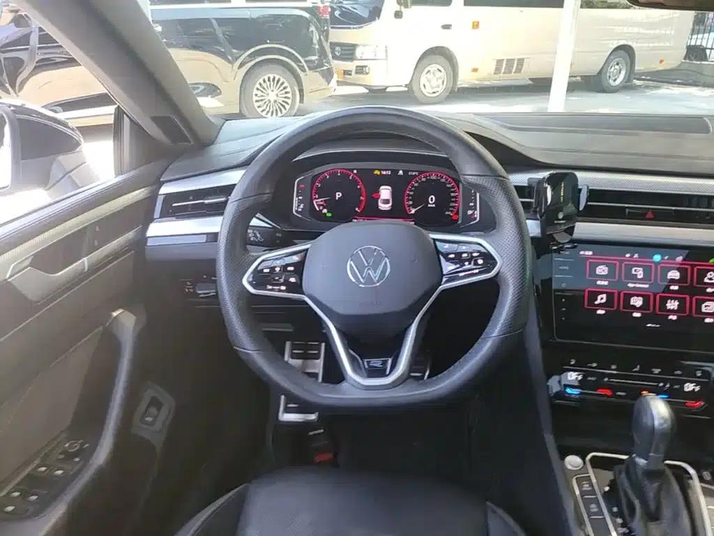 FAW-Volkswagen CC 2024 380TSI Striking Edition — миниатюра 11