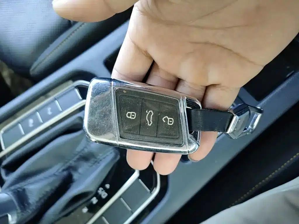 FAW-Volkswagen CC 2024 380TSI Striking Edition — миниатюра 9