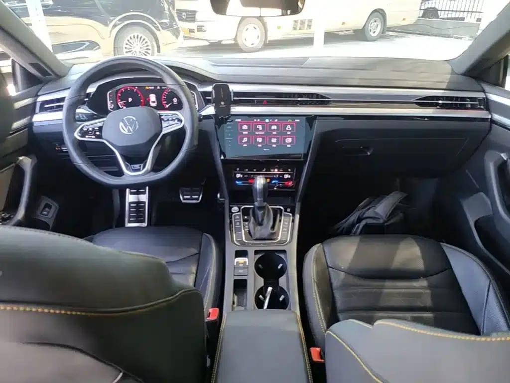 FAW-Volkswagen CC 2024 380TSI Striking Edition — миниатюра 10
