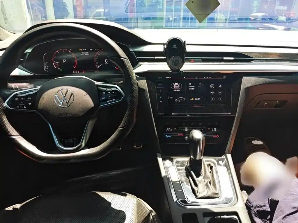 FAW-Volkswagen CC 2021 380TSI Striking Edition — миниатюра 13