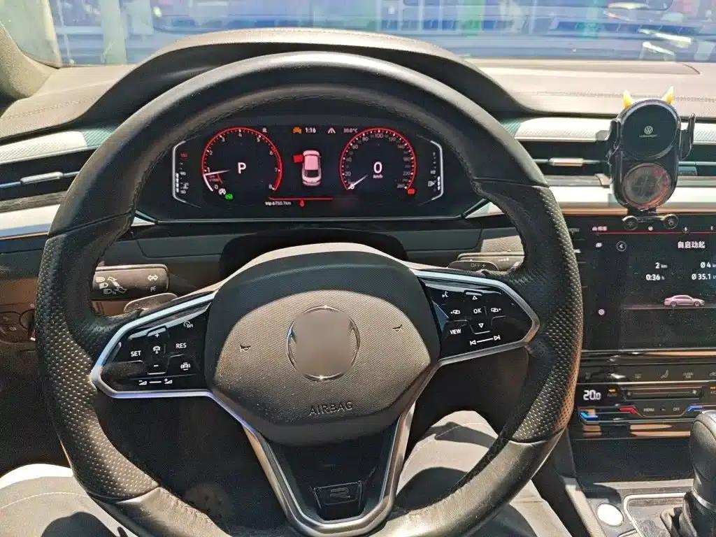 FAW-Volkswagen CC 2021 380TSI Striking Edition — миниатюра 3