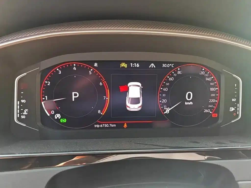 FAW-Volkswagen CC 2021 380TSI Striking Edition — миниатюра 4