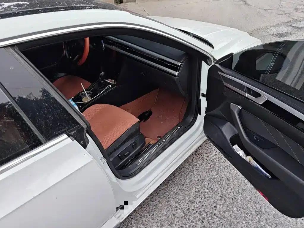 FAW-Volkswagen CC 2025 Facelift 380TSI - Eye-Catching Edition — миниатюра 20