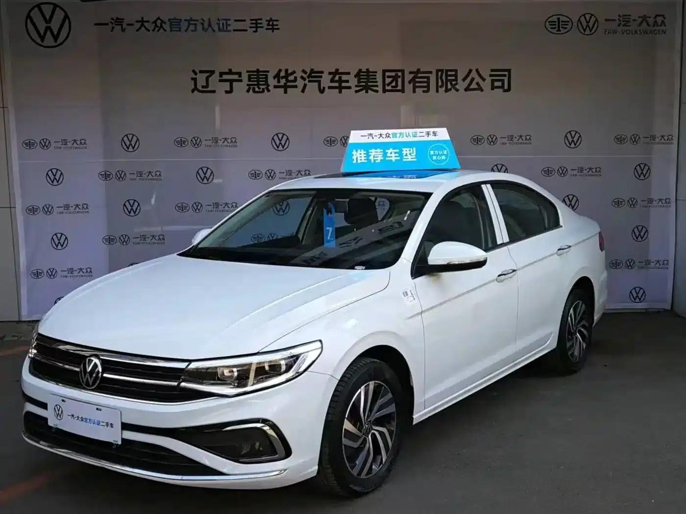 2024 Volkswagen Bora 200TSI DSG Comfort Edition — миниатюра 1