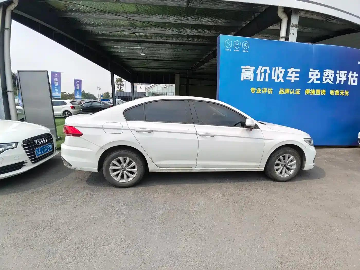 2024 Volkswagen Bora 200TSI DSG Comfort Edition — миниатюра 3