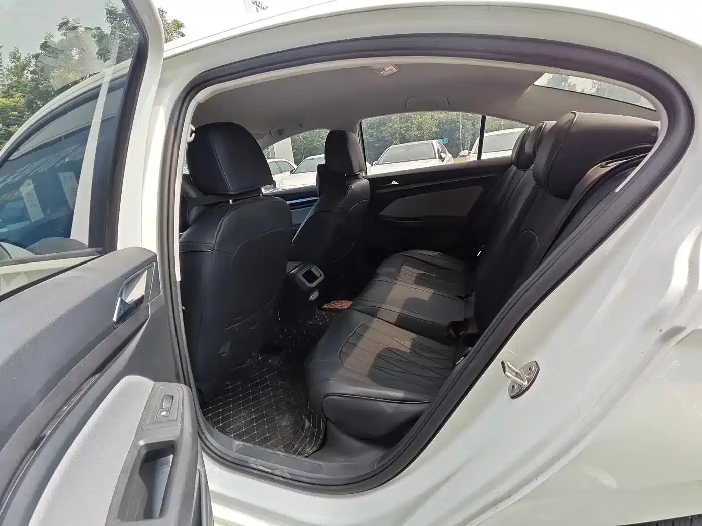 2024 Volkswagen Bora 200TSI DSG Comfort Edition — миниатюра 9