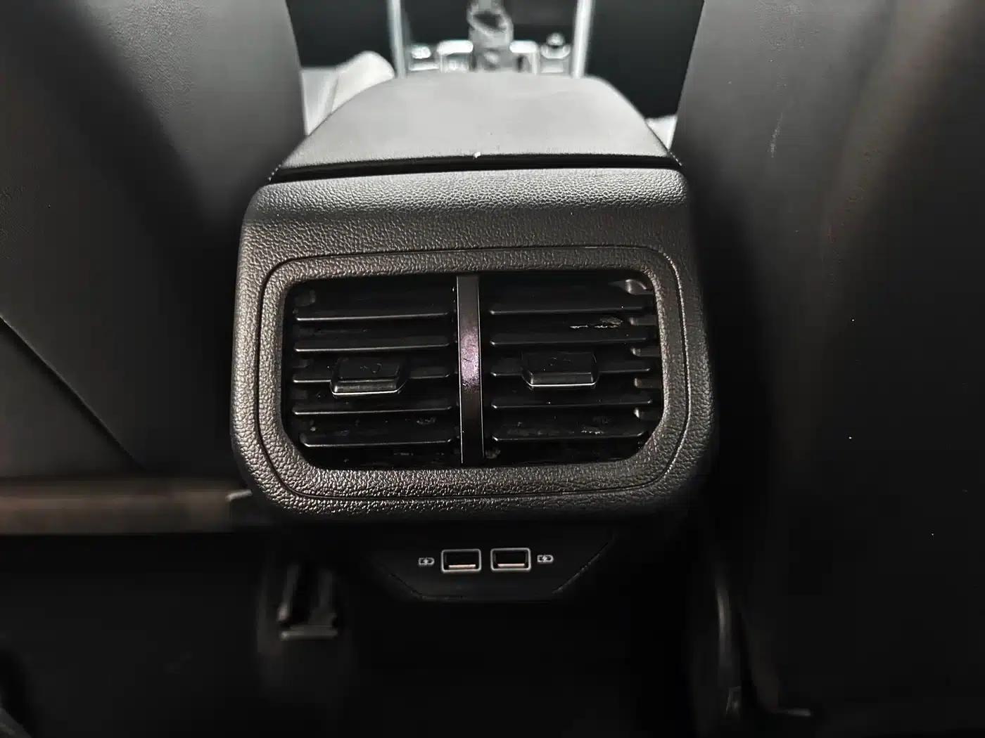 2023 Volkswagen Bora 280TSI DSG Premium Edition — миниатюра 19