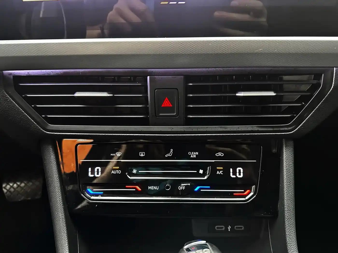 2023 Volkswagen Bora 280TSI DSG Premium Edition — миниатюра 21
