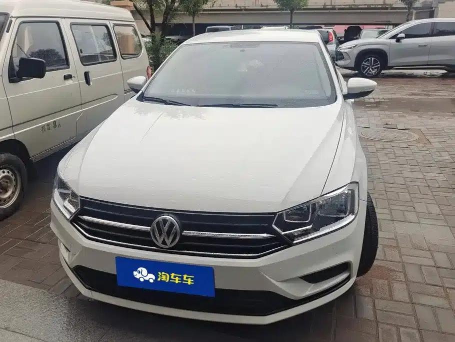 2019 Volkswagen Bora Legend 1.5L Automatic Fashion Model (China VI Emission Standard) — миниатюра 2