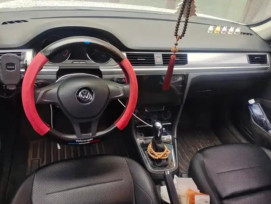 2019 Volkswagen Bora Legend 1.5L Automatic Fashion Model (China VI Emission Standard) — миниатюра 12