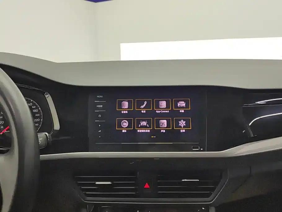 2021 Volkswagen Bora 200TSI DSG Elite Intelligent Edition — миниатюра 13