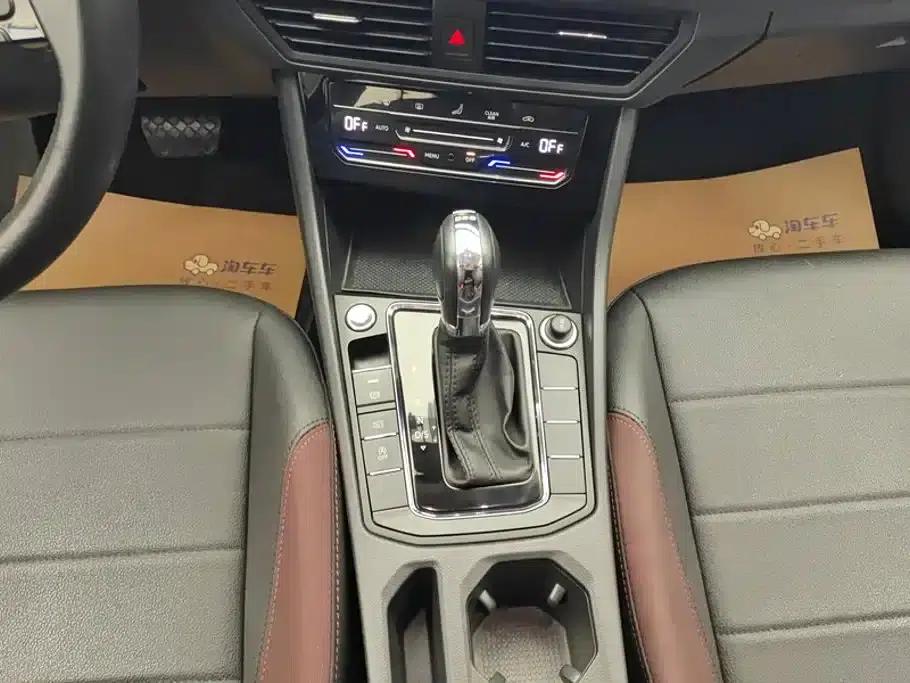 2021 Volkswagen Bora 200TSI DSG Elite Intelligent Edition — миниатюра 16