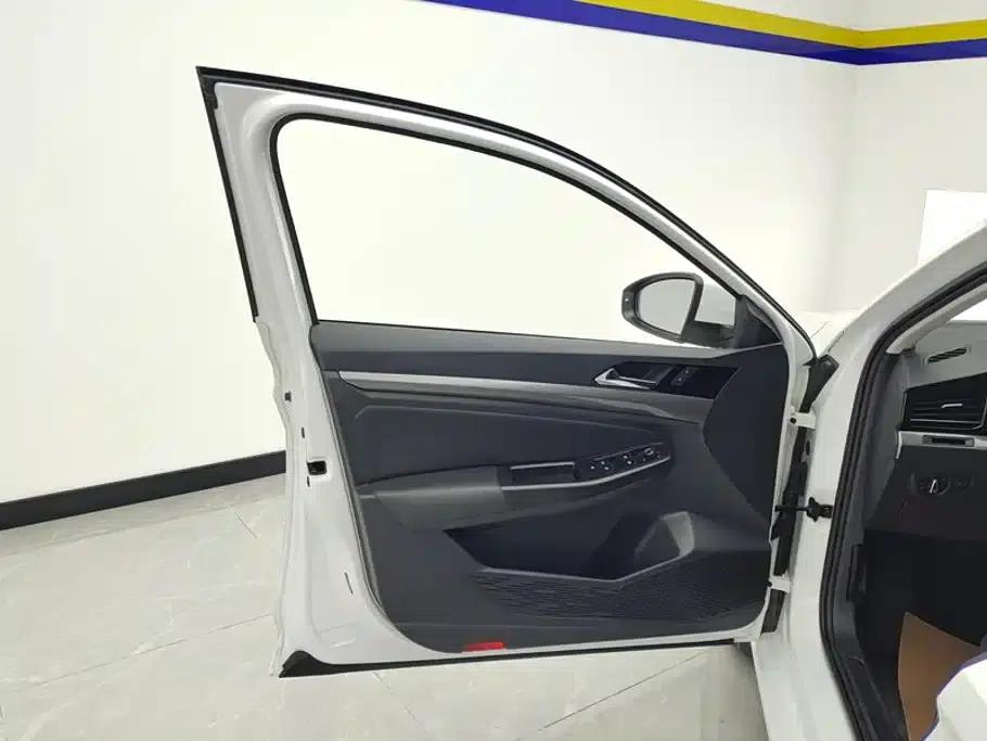 2021 Volkswagen Bora 200TSI DSG Elite Intelligent Edition — миниатюра 7
