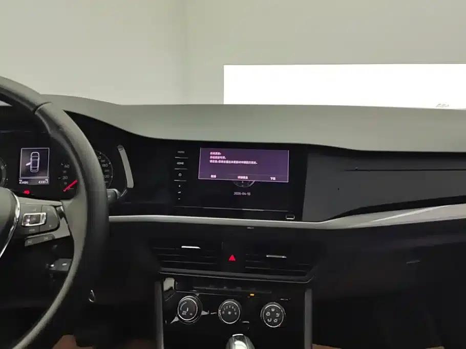 2021 Volkswagen Bora 1.5L Automatic Comfort Smart Connect Edition — миниатюра 13