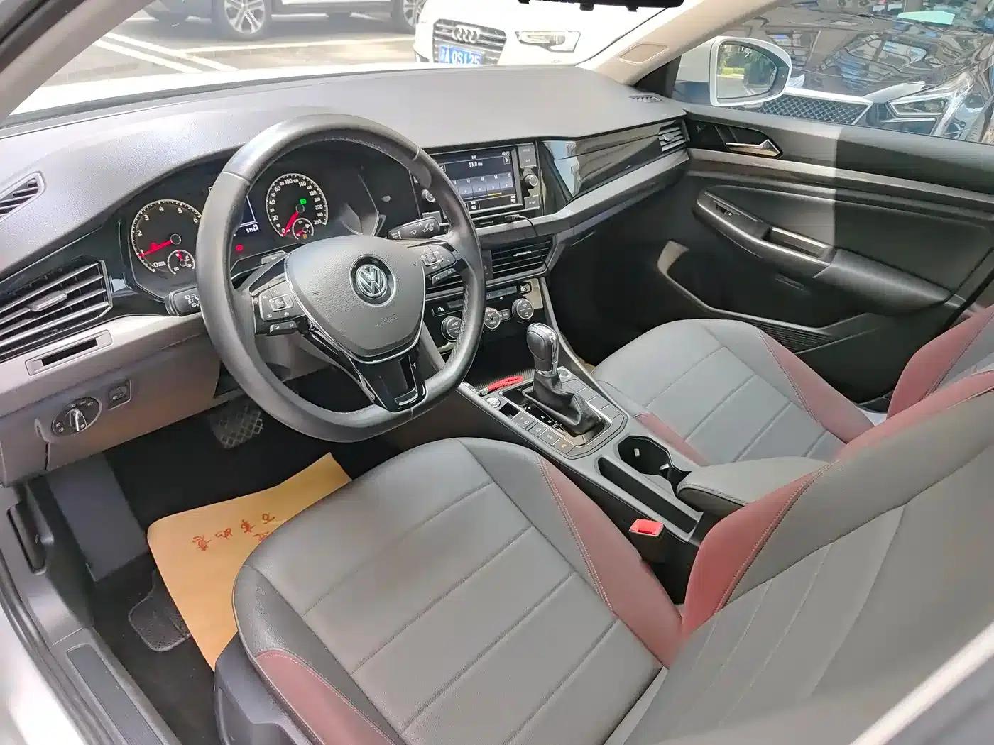 2019 Volkswagen Bora Facelift 280TSI DSG Elite (China VI Emission Standard) — миниатюра 14