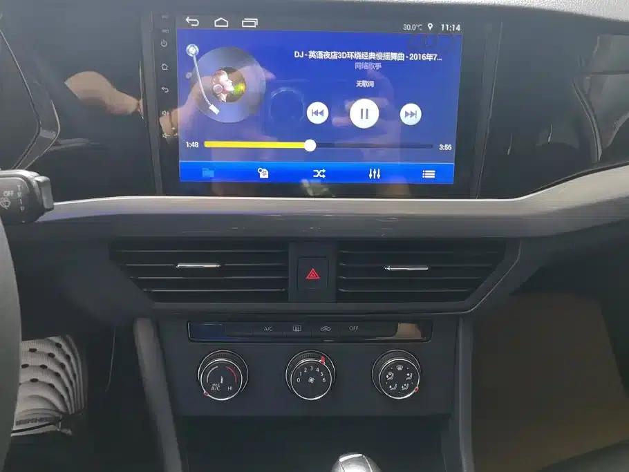 2019 Volkswagen Bora 1.5L Automatic Fashion Edition — миниатюра 13
