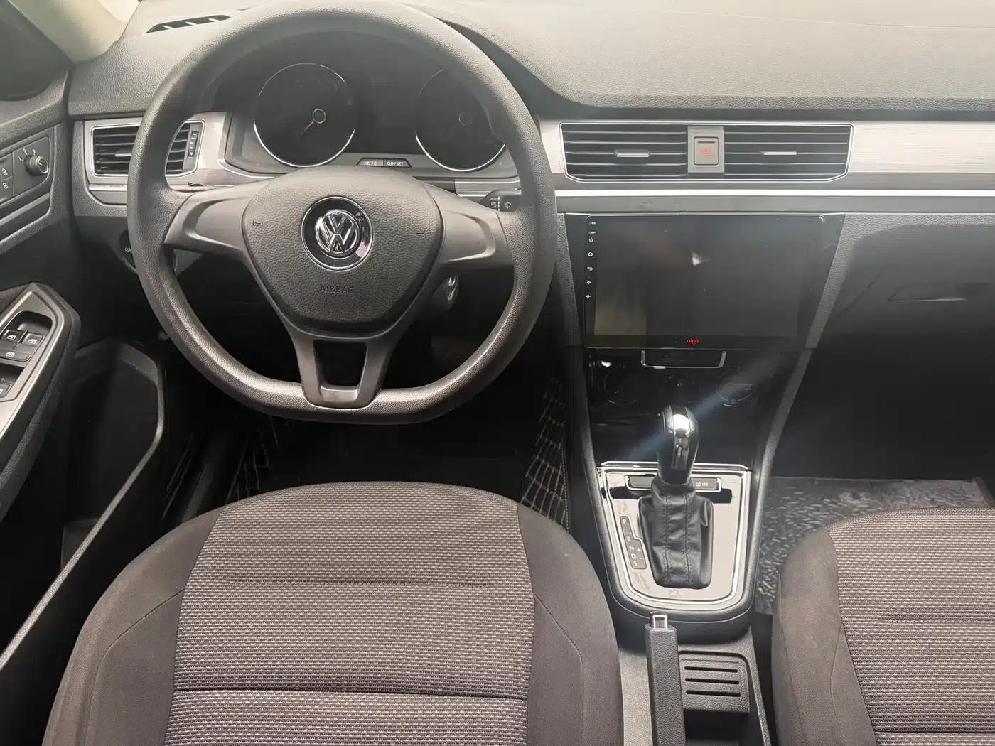2023 Volkswagen Bora 1.5L Automatic Limited Edition — миниатюра 11