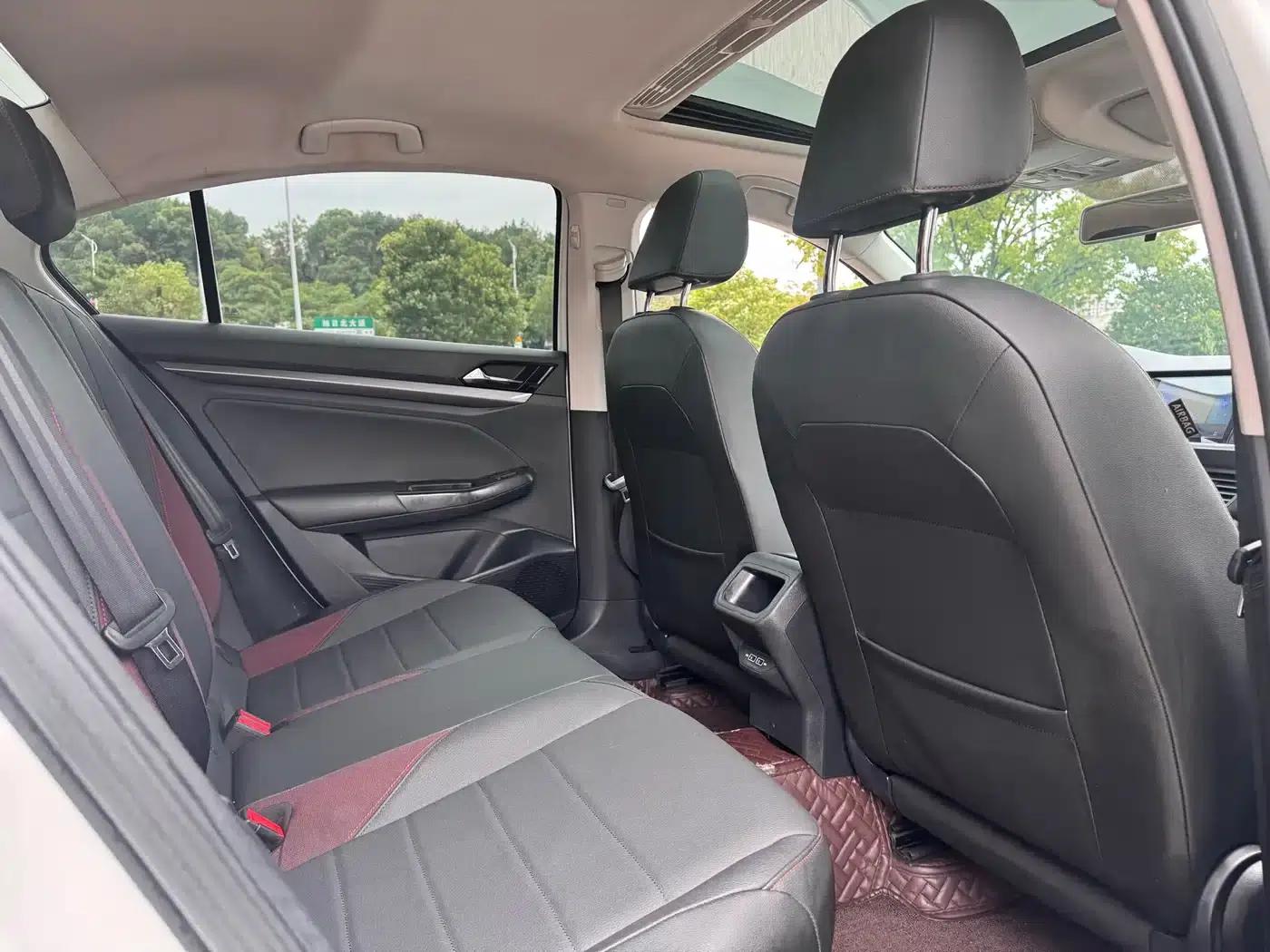 2020 Volkswagen Bora 1.5L Automatic Comfort Model — миниатюра 6