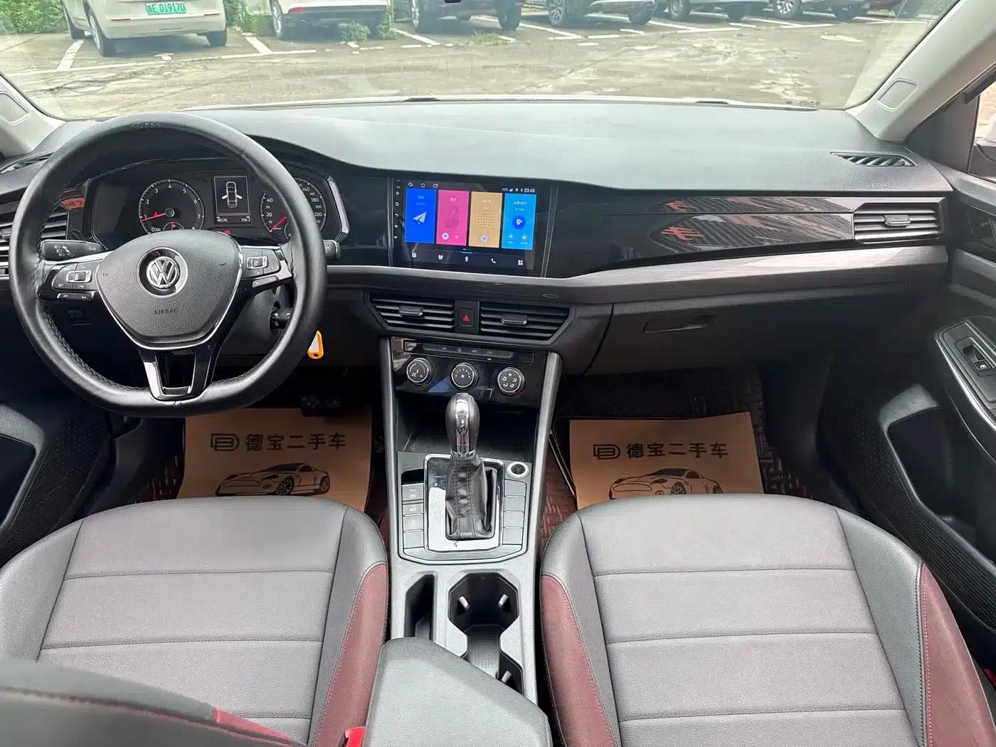 2020 Volkswagen Bora 1.5L Automatic Comfort Model — миниатюра 8