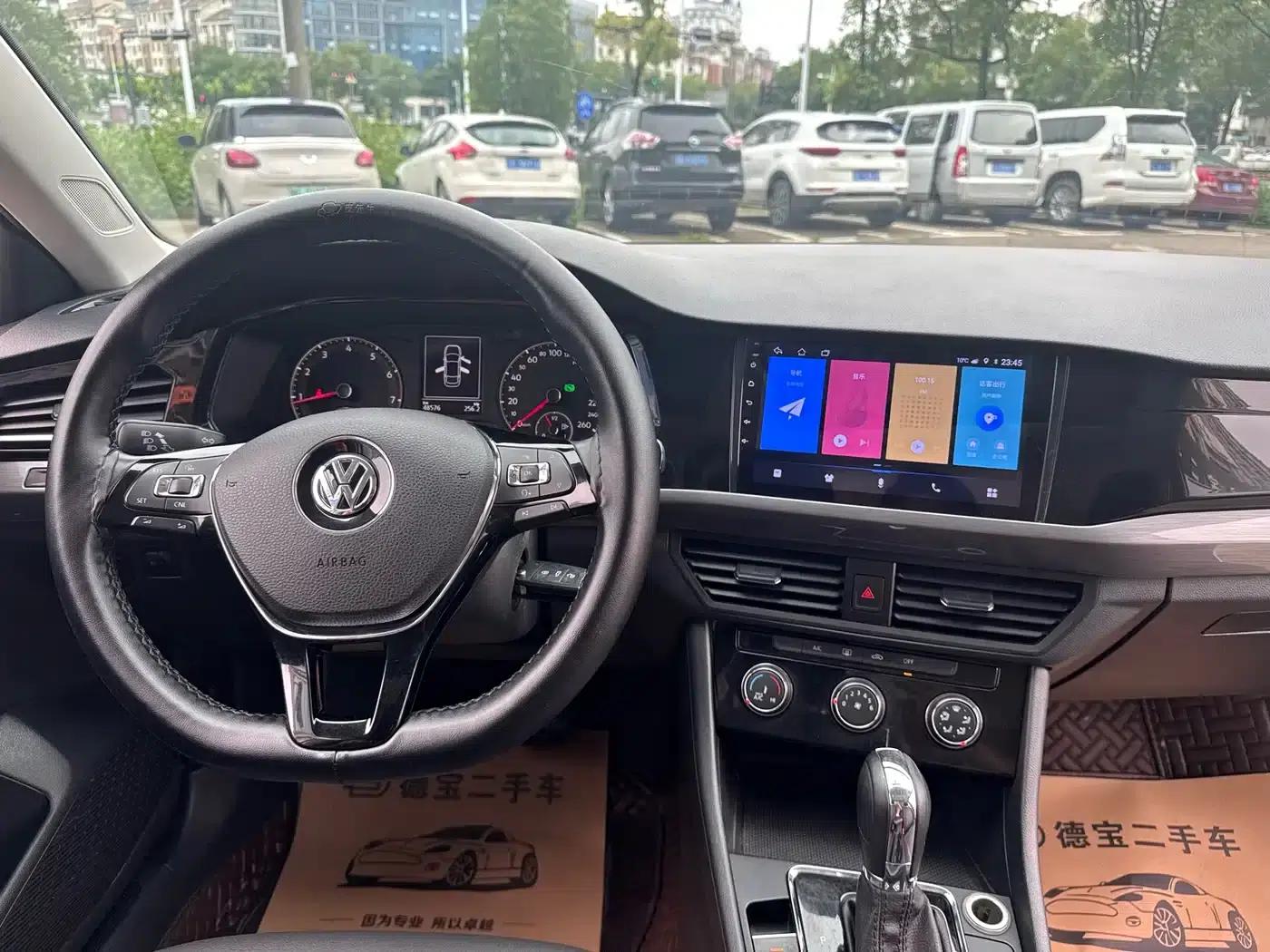 2020 Volkswagen Bora 1.5L Automatic Comfort Model — миниатюра 9