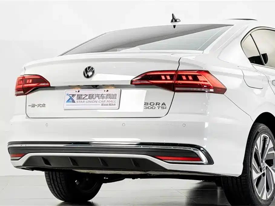 2023 Volkswagen Bora 300TSI DSG Premium Edition — миниатюра 7