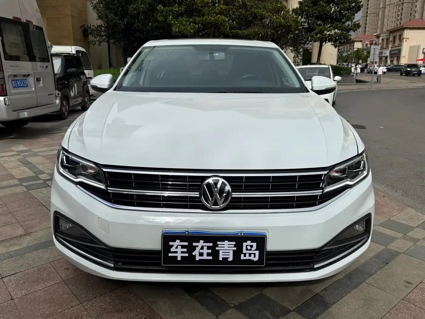 2021 Volkswagen Bora 1.5L Automatic Fashion Smart Edition — миниатюра 2