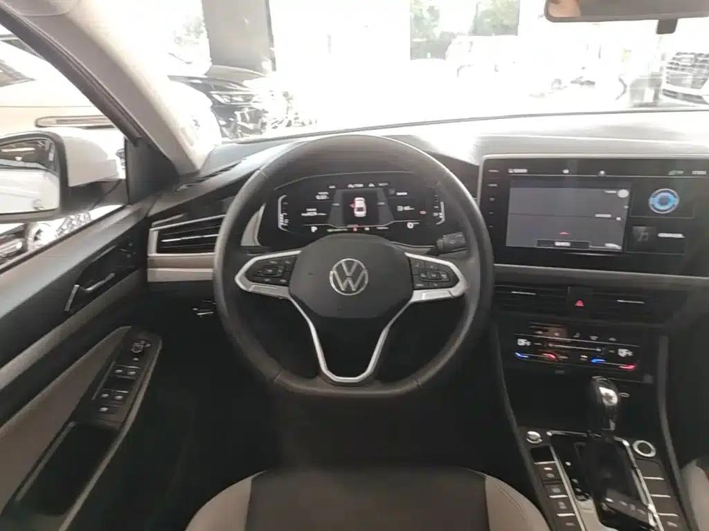 2023 Volkswagen Bora 280TSI DSG Premium Edition — миниатюра 11