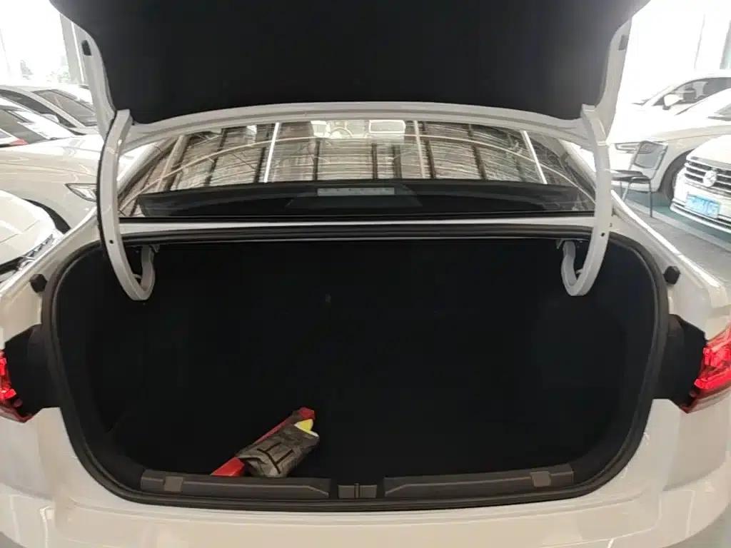 2023 Volkswagen Bora 280TSI DSG Premium Edition — миниатюра 19