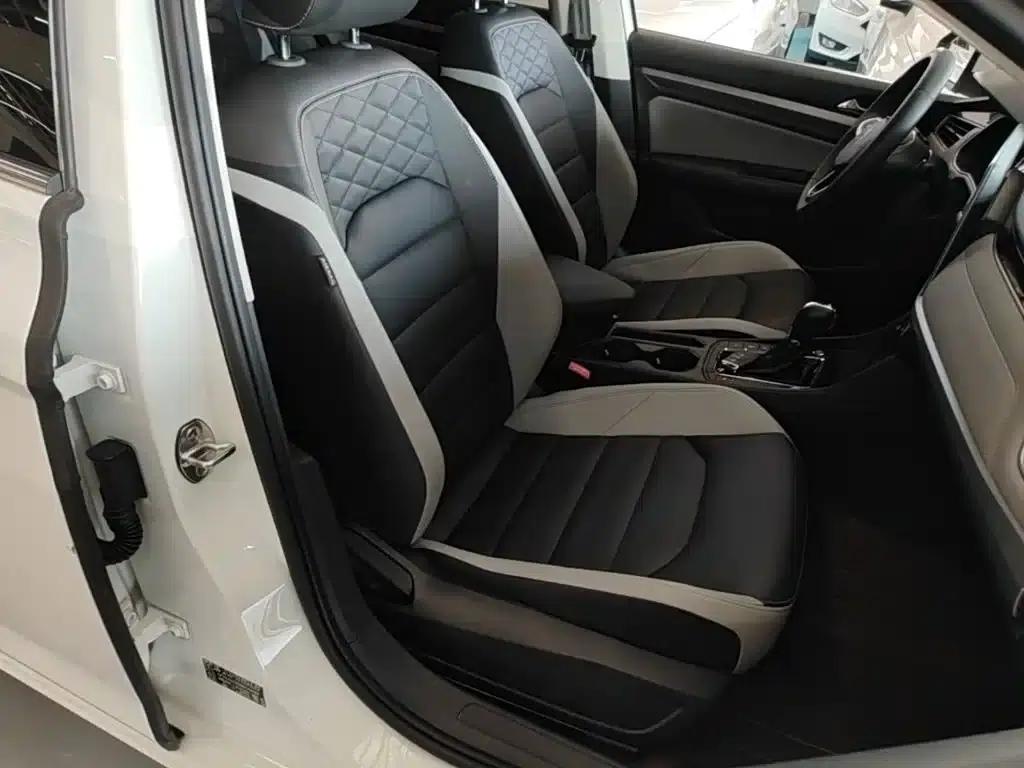 2023 Volkswagen Bora 280TSI DSG Premium Edition — миниатюра 25