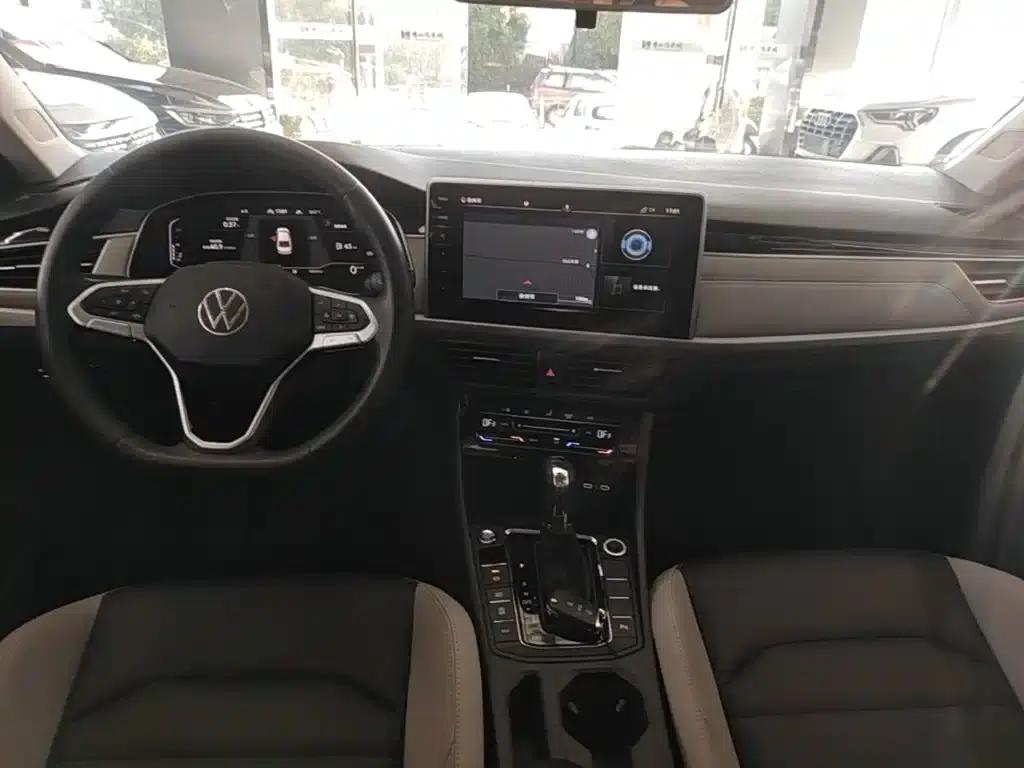 2023 Volkswagen Bora 280TSI DSG Premium Edition — миниатюра 10