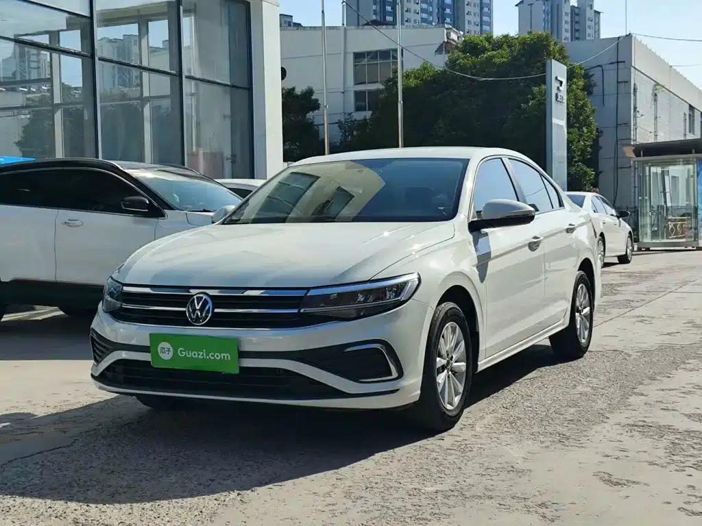 2024 Volkswagen Bora 200TSI DSG Comfort Edition — миниатюра 1