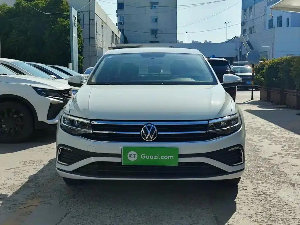 2024 Volkswagen Bora 200TSI DSG Comfort Edition — миниатюра 3