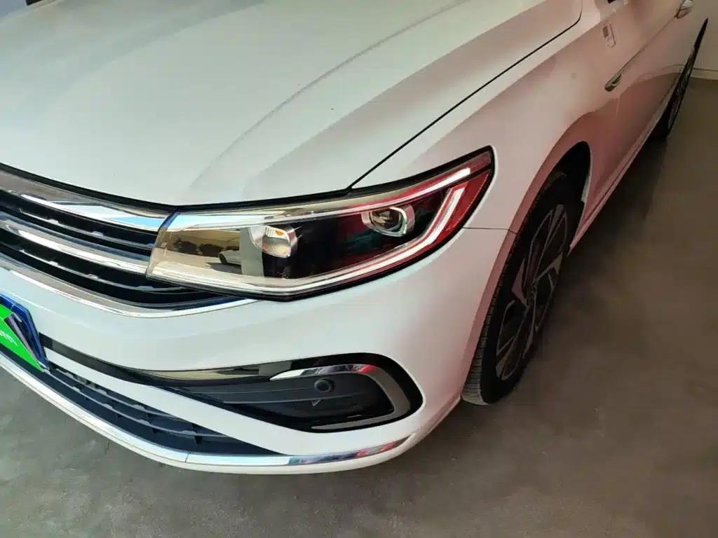 2023 Volkswagen Bora 300TSI DSG Premium Edition — миниатюра 24
