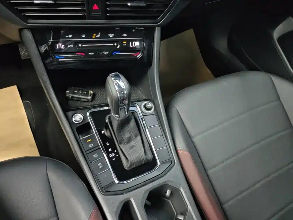 2020 Volkswagen Bora 1.5L Automatic Elite — миниатюра 14
