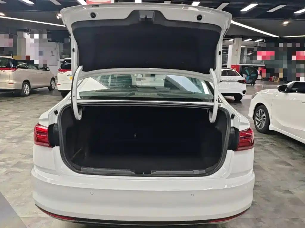 2020 Volkswagen Bora 1.5L Automatic Elite — миниатюра 19