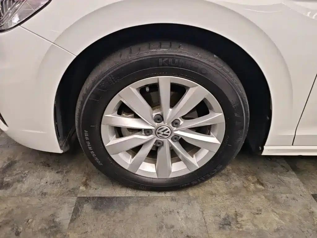 2020 Volkswagen Bora 1.5L Automatic Elite — миниатюра 23