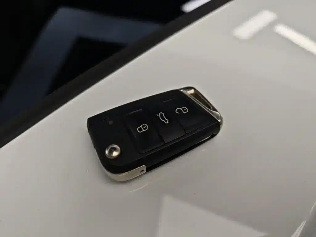 2020 Volkswagen Bora 1.5L Automatic Elite — миниатюра 9
