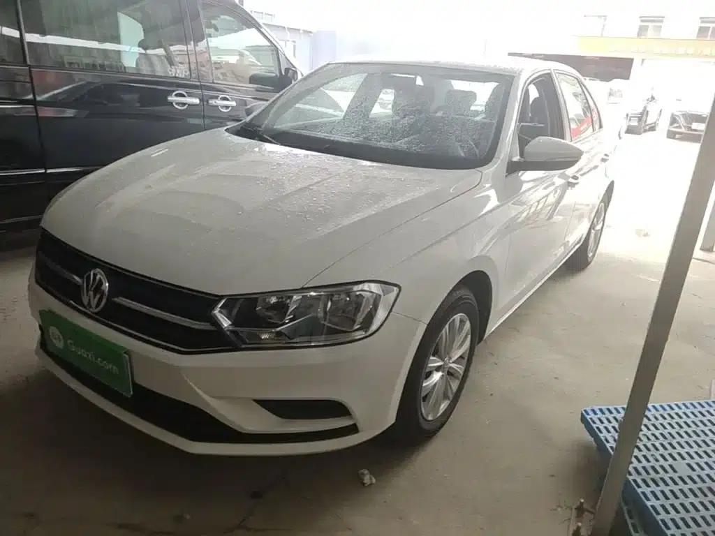 2018 Volkswagen Bora 1.5L Automatic Fashion Edition — миниатюра 1