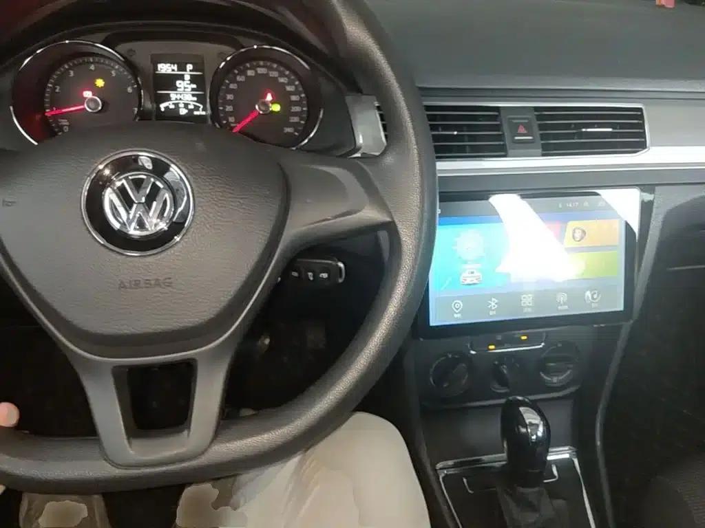 2018 Volkswagen Bora 1.5L Automatic Fashion Edition — миниатюра 10