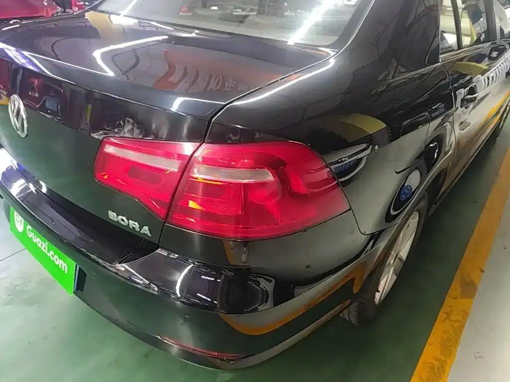 2014 Volkswagen Bora 1.6L Automatic Fashion Edition — миниатюра 8
