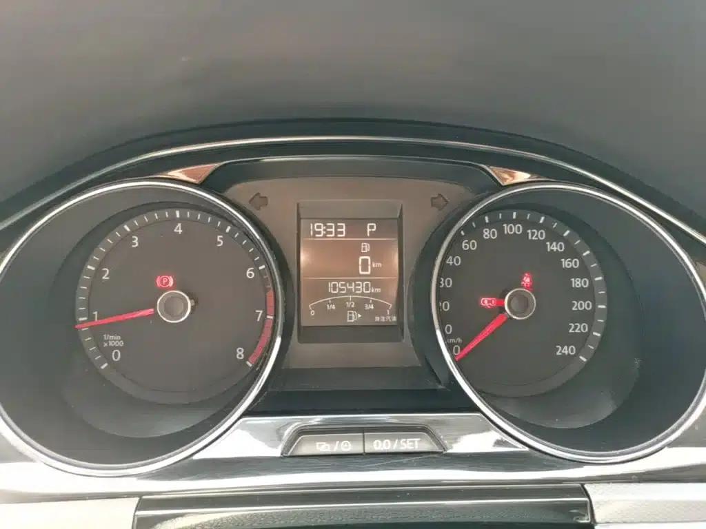 2016 Volkswagen Bora 1.6L Automatic Comfort Model — миниатюра 12