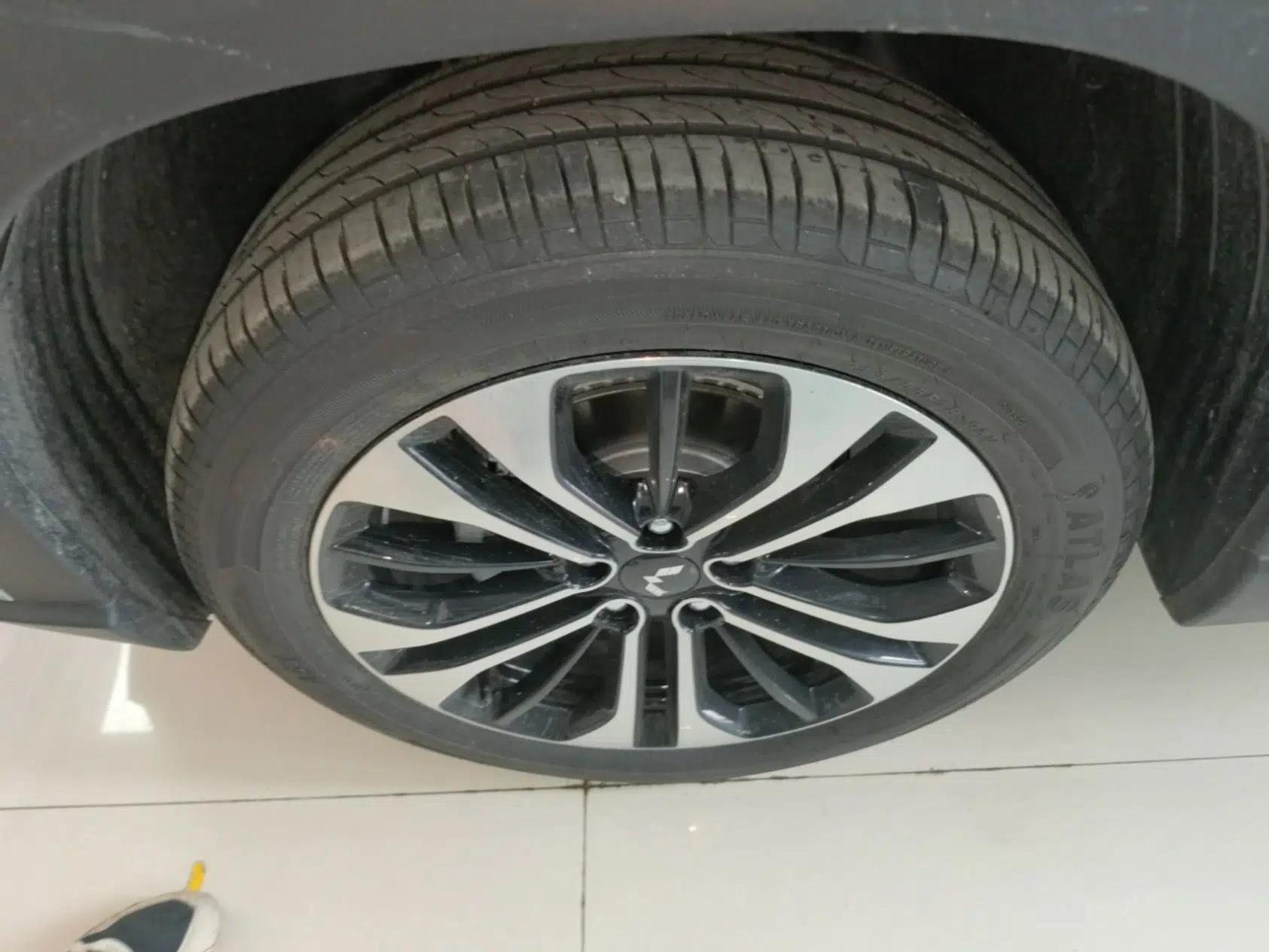 Wuling Starlight 560 2026 1.5T CVT Elite Edition — миниатюра 10
