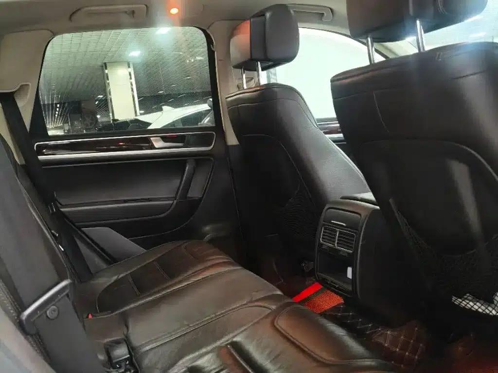 2011 Touareg 3.0TSI Standard Edition — миниатюра 5