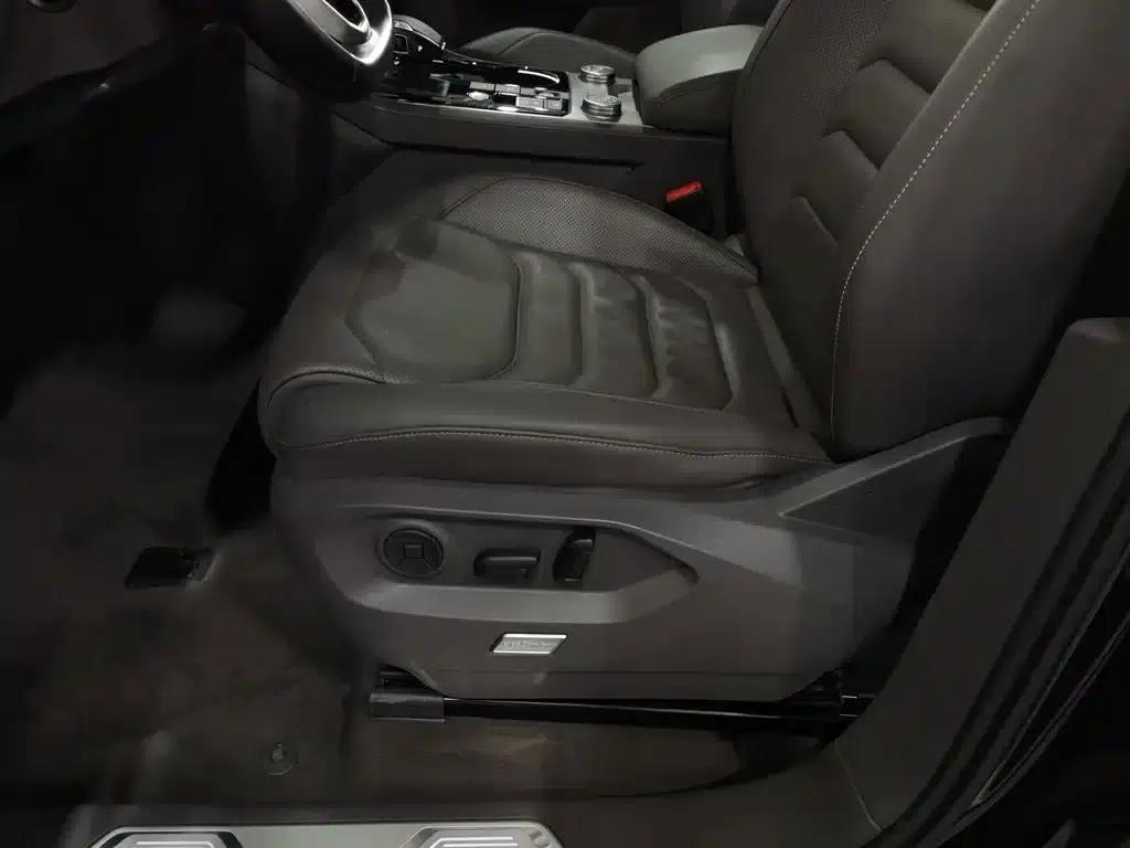 Touareg 2021 3.0TSI R-Line Classic Sport Package — миниатюра 20