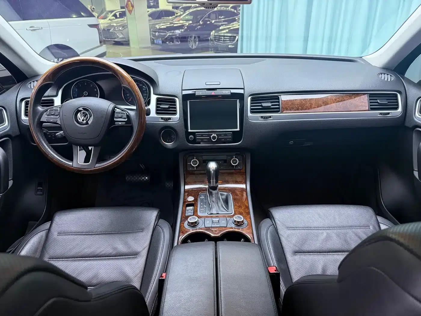 2014 Touareg 3.0TSI Black Explorer — миниатюра 7