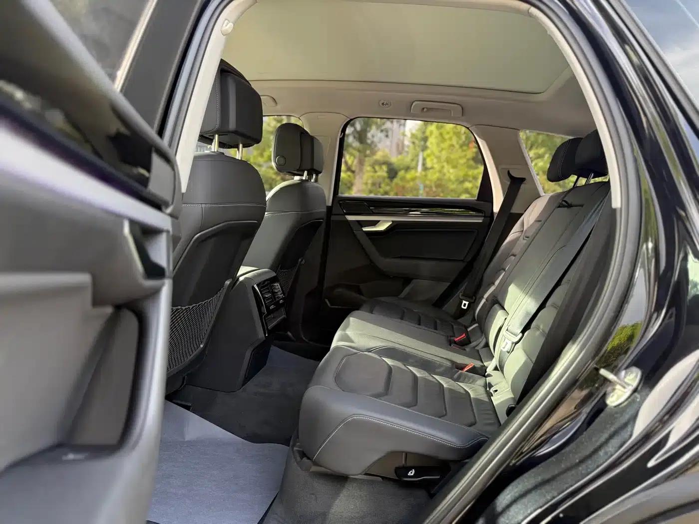 Touareg 2019 2.0TSI R-Line Edition (China VI Emission Standard) — миниатюра 5