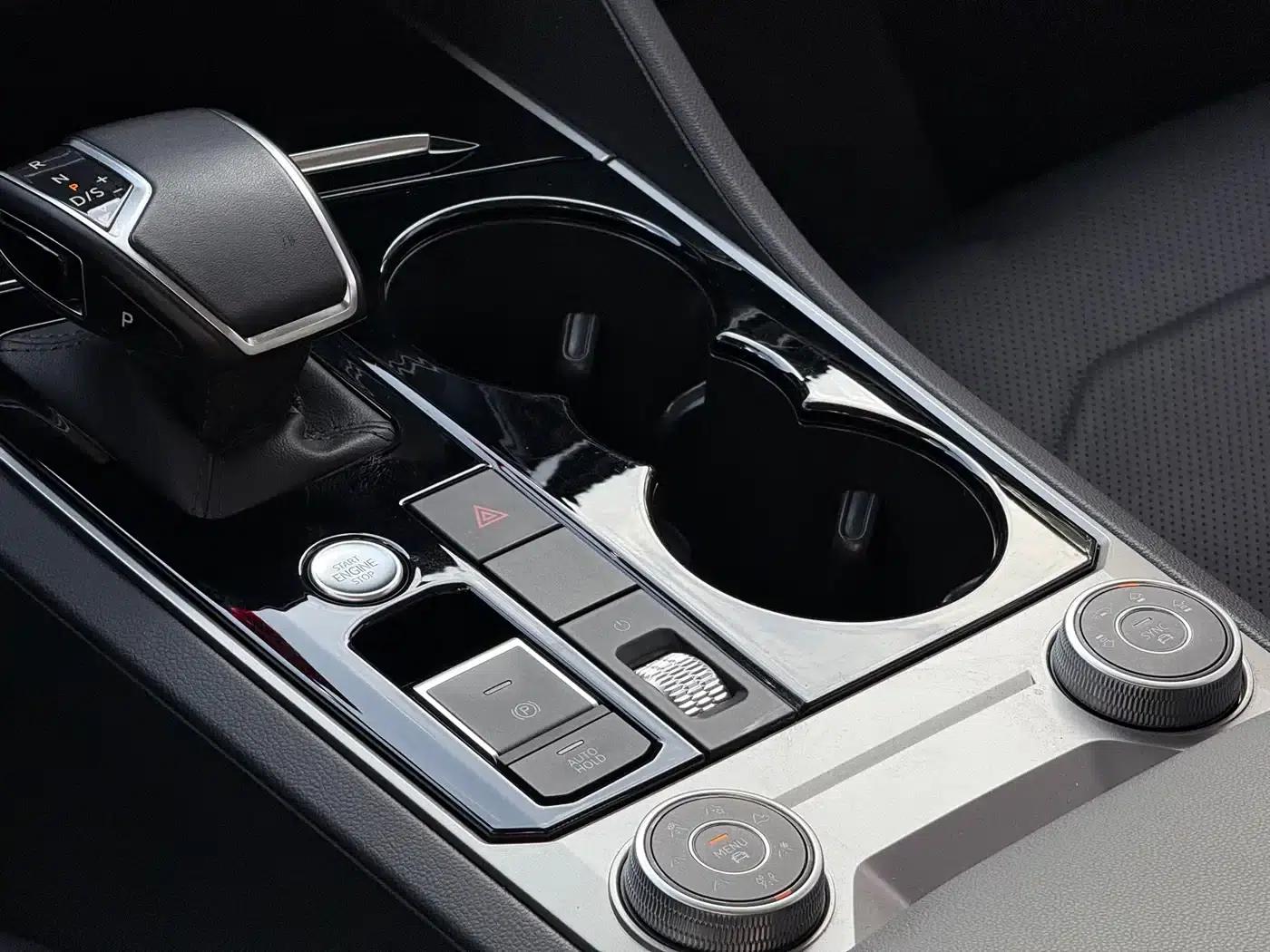 Touareg 2019 2.0TSI R-Line Edition (China VI Emission Standard) — миниатюра 7