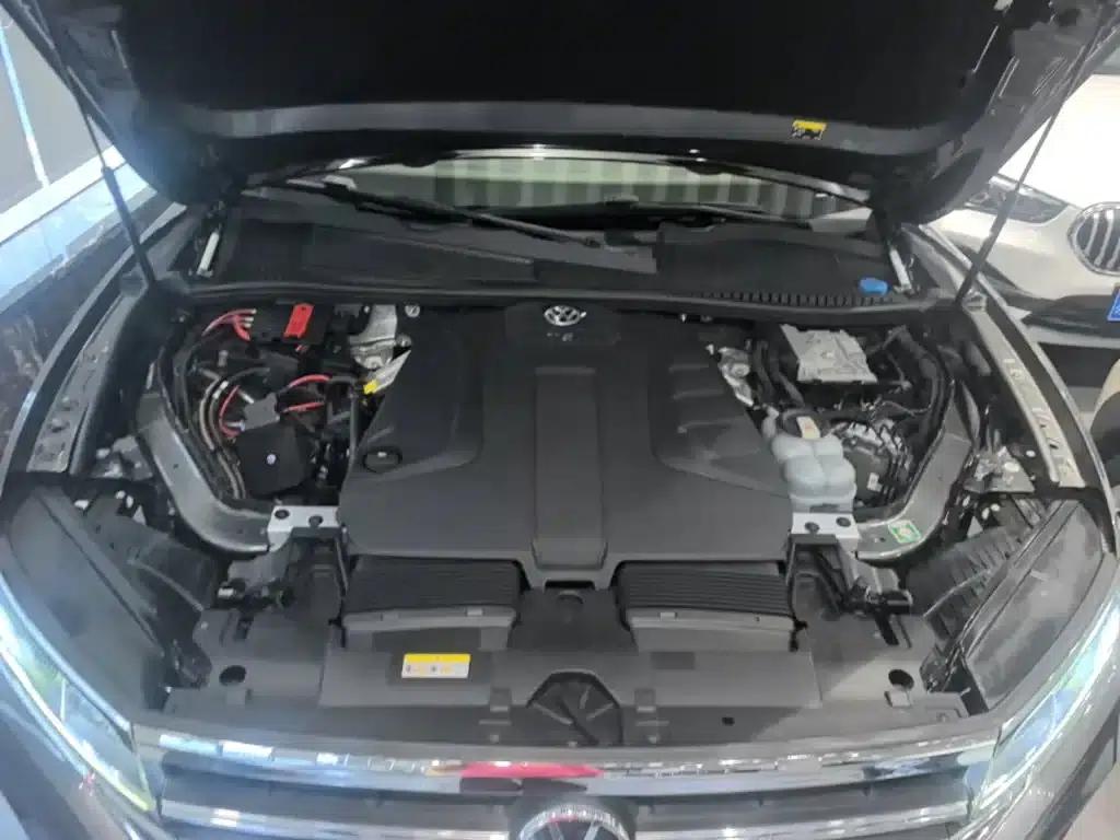 Touareg 2021 2.0TSI Navigator Special Edition — миниатюра 20