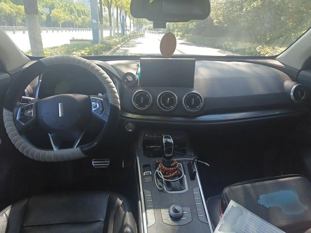Wey VV5 2017 2.0T Flagship Edition — миниатюра 9