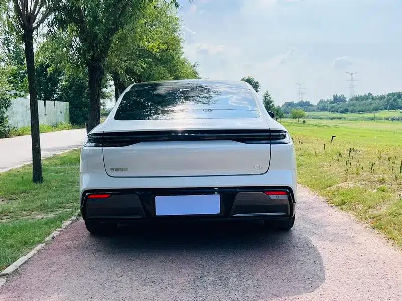 Galaxy E8 2025 Model 700km Long-Range Intelligent Driving Edition — миниатюра 5